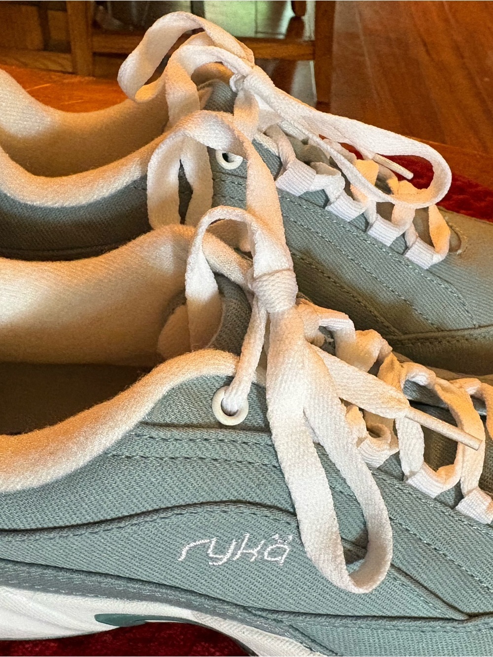 Ryka Women’s Walking Athletic Sneakers Sage Green Size 7 Comfort Shoes EU 38